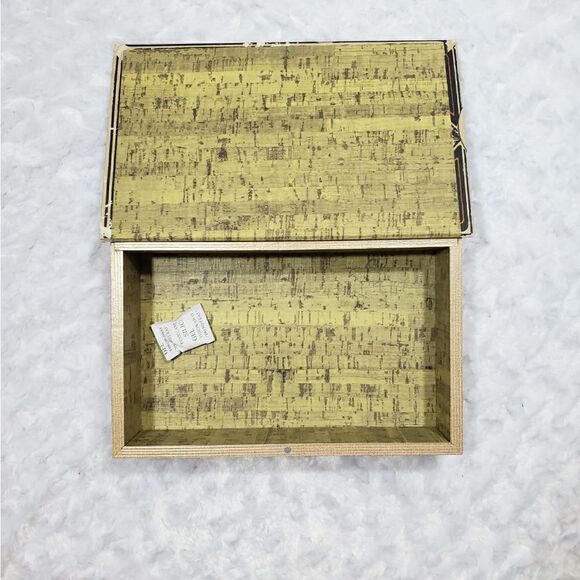 Book shaped storage box The Old Witch Fortune Telling Cards - Picture 8 of 11